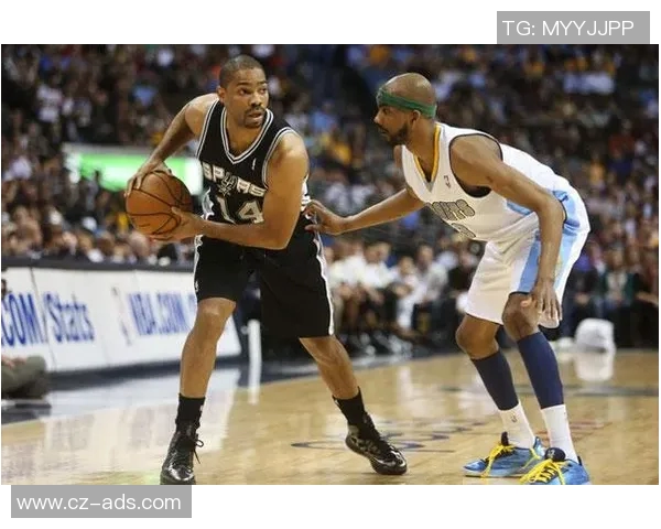 火箭外线射手发挥出色，攻防两端全面发力